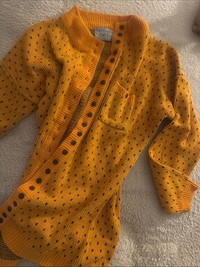 Original Venezia Sportswear Mustard Yellow Knit Cardigan Black Dot Button